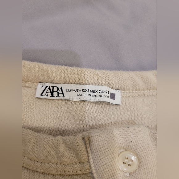 Zara Arm Warmer Sweater - Picture 4 of 4